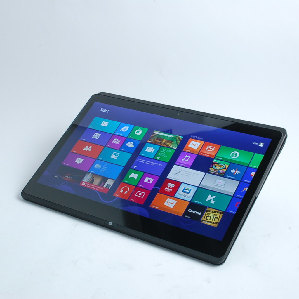 Sony VAIO Flip 14" Touchscreen Laptop i5 8GB 500GB Windows 8